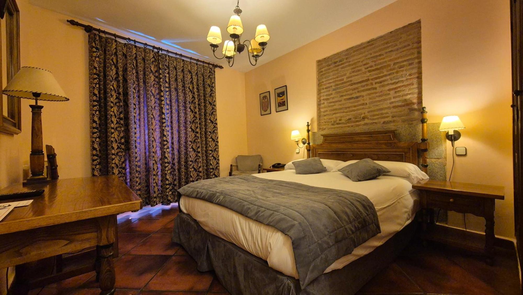 Hotel Las Cancelas Avila Bagian luar foto